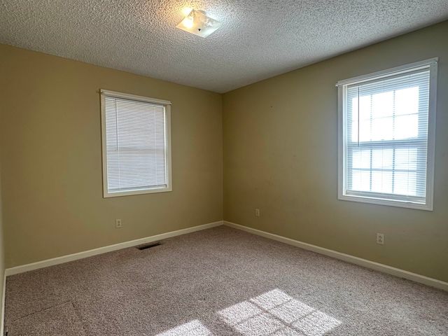 170 MITCHELL ST, Selmer, TN 38375