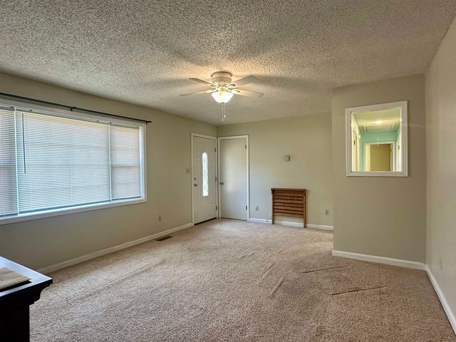 170 MITCHELL ST, Selmer, TN 38375