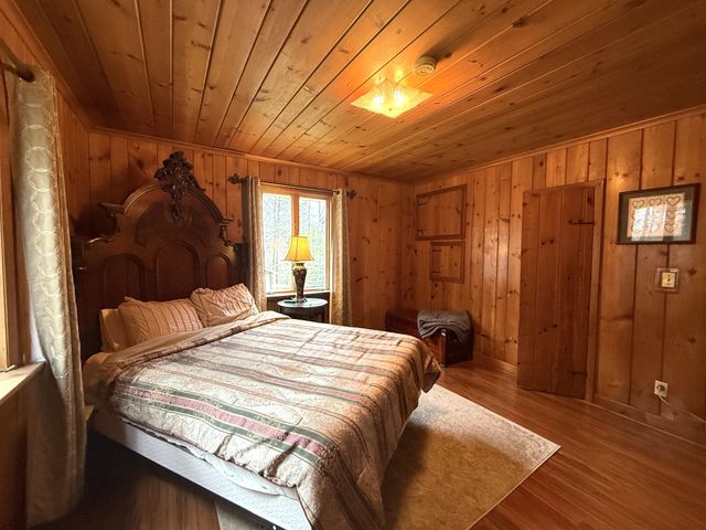 6750 W RIDGE Road, Fairview, PA 16415