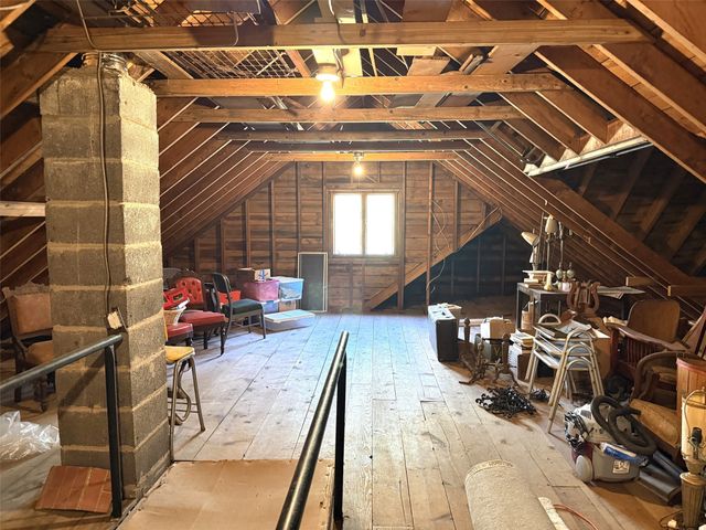 6750 W RIDGE Road, Fairview, PA 16415