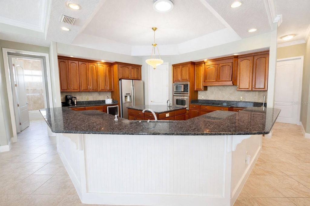 Image 13 of property listing at 39545 HARBOR HILLS BOULEVARD, Lady Lake, FL 32159