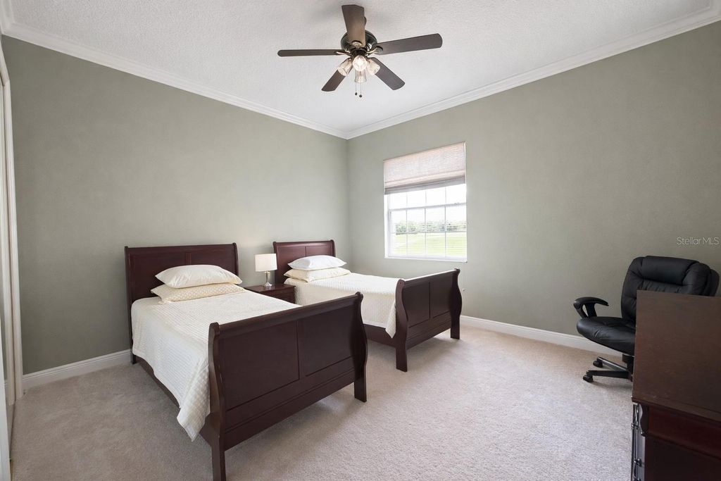 Image 24 of property listing at 39545 HARBOR HILLS BOULEVARD, Lady Lake, FL 32159