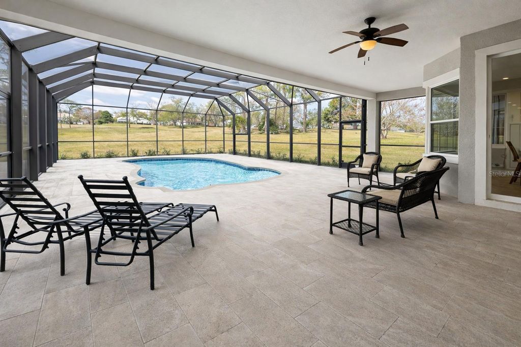 Image 26 of property listing at 39545 HARBOR HILLS BOULEVARD, Lady Lake, FL 32159