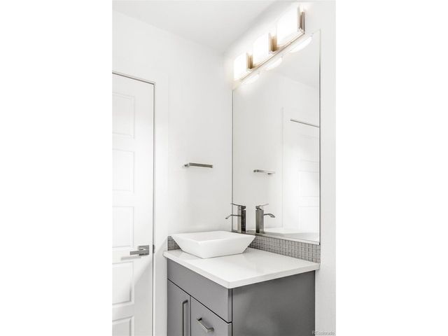 3637 Osage St, Denver, CO 80211