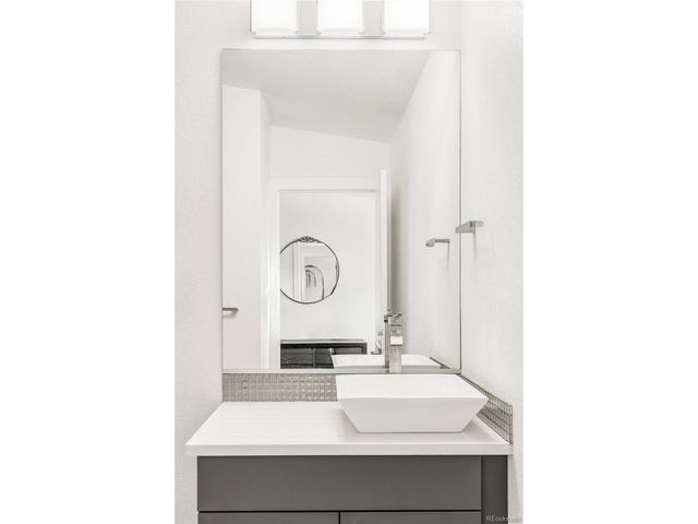 3637 Osage St, Denver, CO 80211