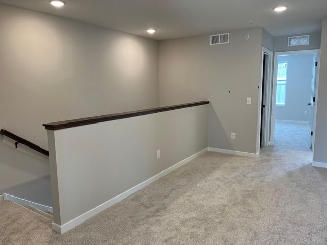 17967 Genoa Drive, Lakeville, MN 55044