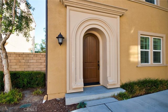 115 Mesa Verde Lane, Lake Forest, CA 92630