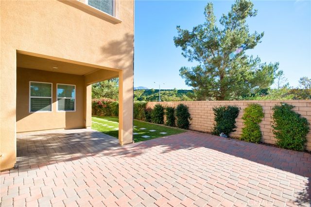115 Mesa Verde Lane, Lake Forest, CA 92630
