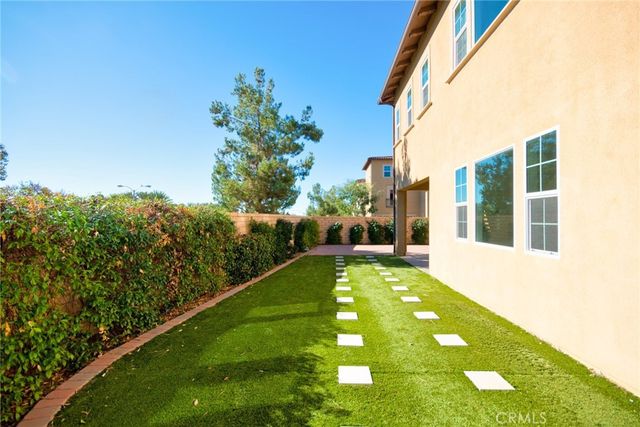 115 Mesa Verde Lane, Lake Forest, CA 92630