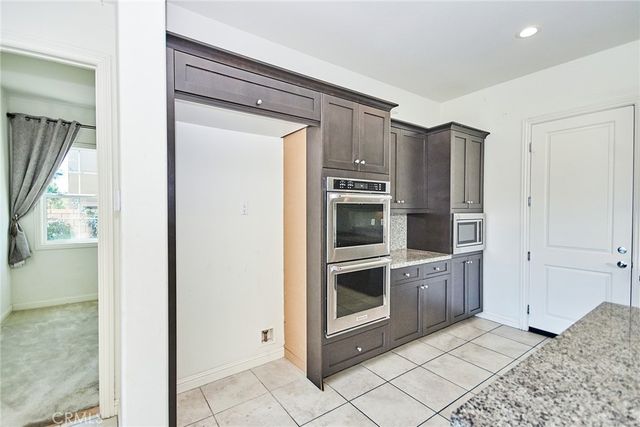 115 Mesa Verde Lane, Lake Forest, CA 92630