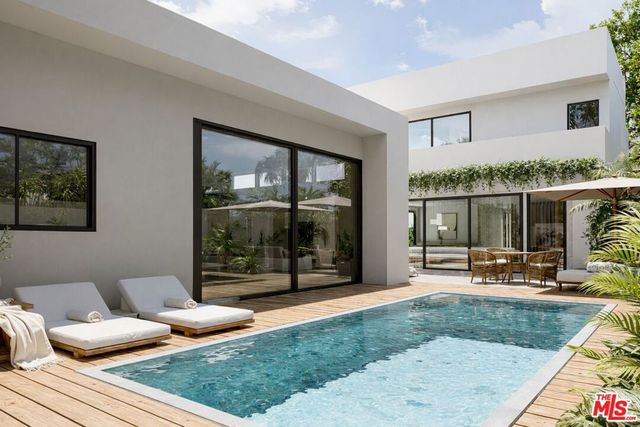 645 N Gardner Street, Los Angeles, CA 90036