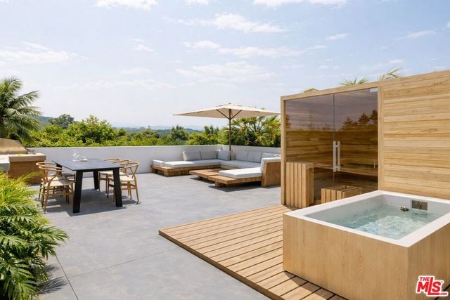 645 N Gardner Street, Los Angeles, CA 90036