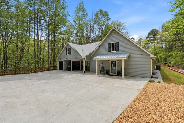 45 Wolf Ridge Trail NE, White, GA 30184