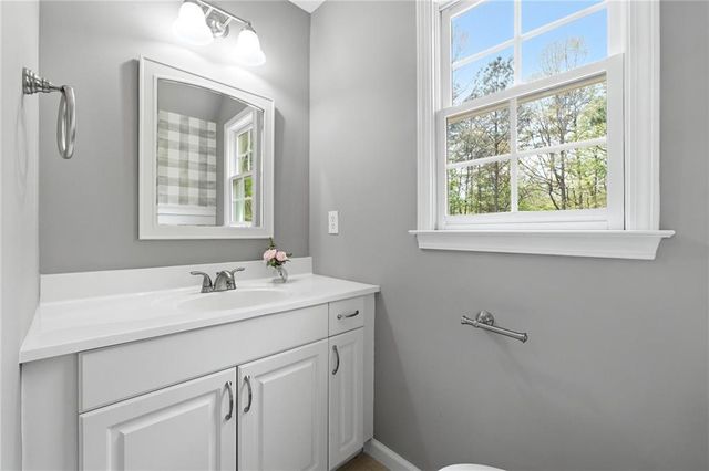 45 Wolf Ridge Trail NE, White, GA 30184