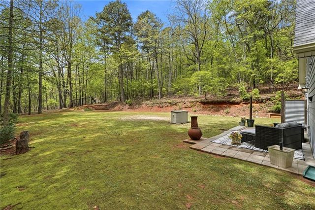 45 Wolf Ridge Trail NE, White, GA 30184