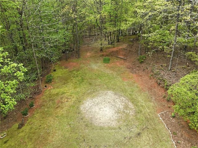 45 Wolf Ridge Trail NE, White, GA 30184