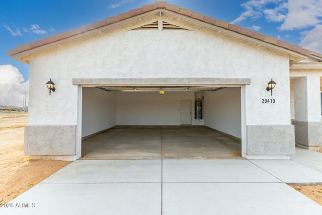 20419 W MOUNTAIN SAGE Drive, Buckeye, AZ 85326