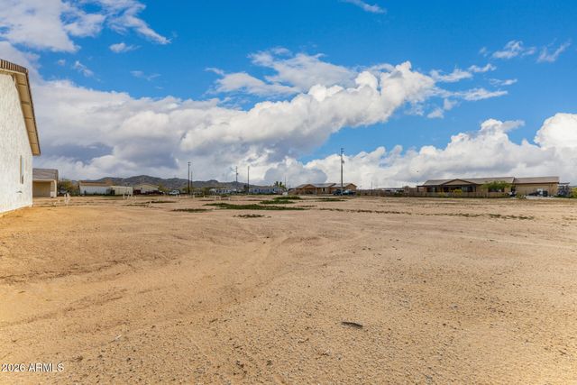 20419 W MOUNTAIN SAGE Drive, Buckeye, AZ 85326