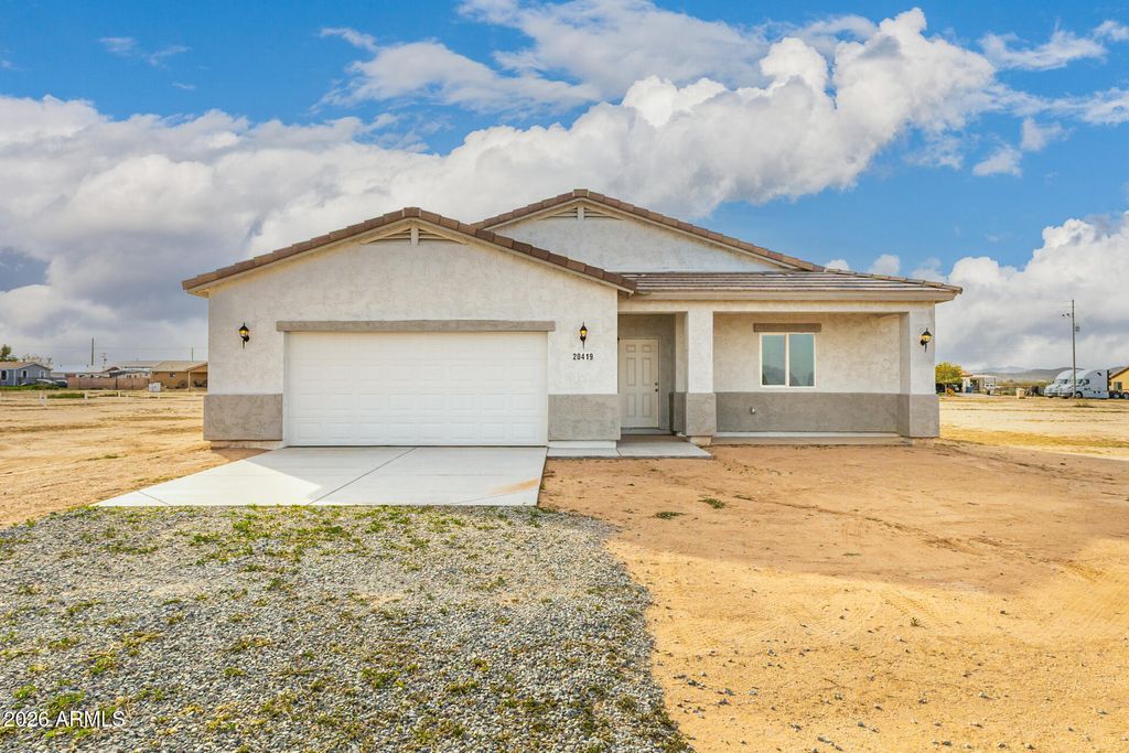 20419 W MOUNTAIN SAGE Drive, Buckeye, AZ 85326