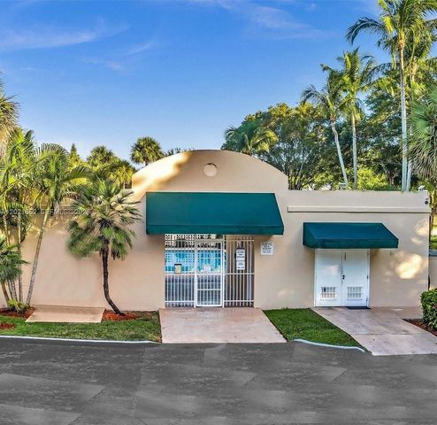 14326 SW 96th Lane, Miami, FL 33186