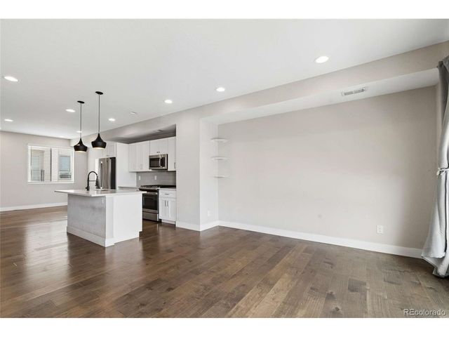 1935 Eaton St, Lakewood, CO 80214