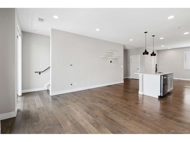 1935 Eaton St, Lakewood, CO 80214