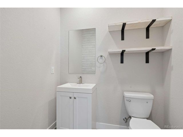 1935 Eaton St, Lakewood, CO 80214