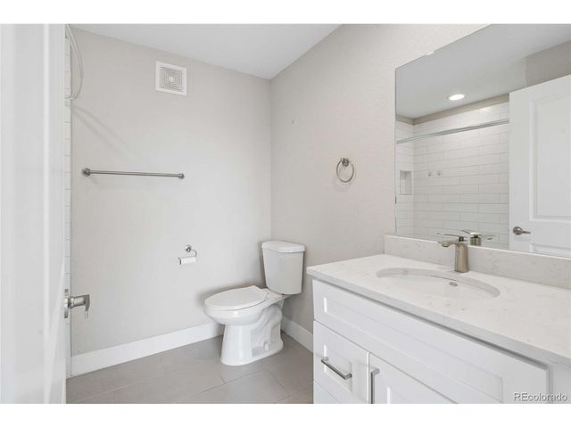 1935 Eaton St, Lakewood, CO 80214