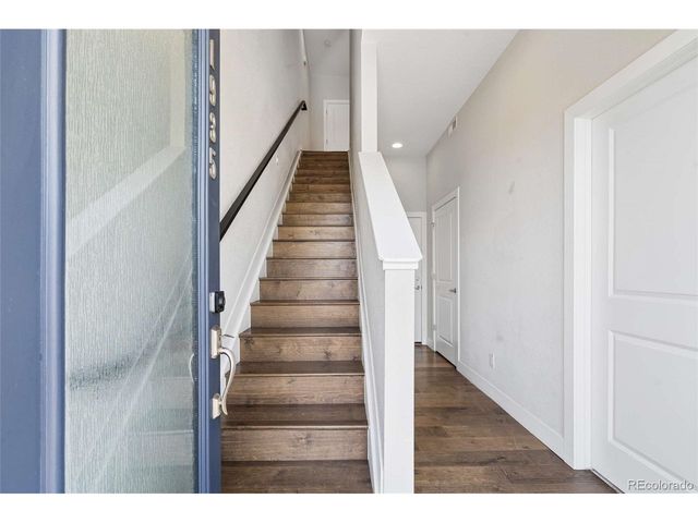 1935 Eaton St, Lakewood, CO 80214