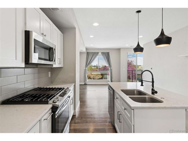 1935 Eaton St, Lakewood, CO 80214