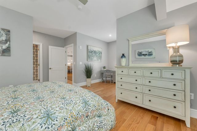 24 Willey Creek Rd Unit 403, Exeter, NH 03833