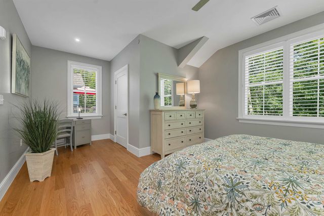 24 Willey Creek Rd Unit 403, Exeter, NH 03833