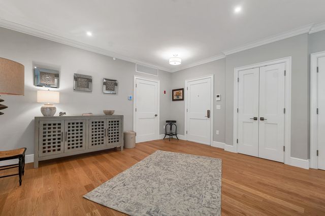 24 Willey Creek Rd Unit 403, Exeter, NH 03833