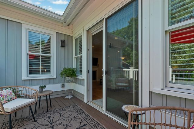 24 Willey Creek Rd Unit 403, Exeter, NH 03833