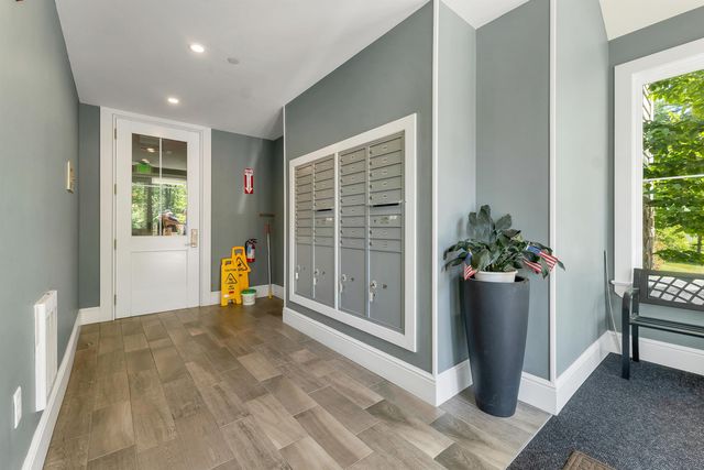 24 Willey Creek Rd Unit 403, Exeter, NH 03833
