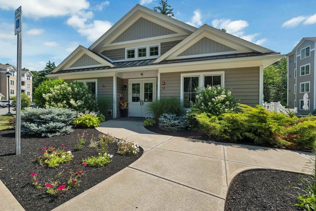 24 Willey Creek Rd Unit 403, Exeter, NH 03833