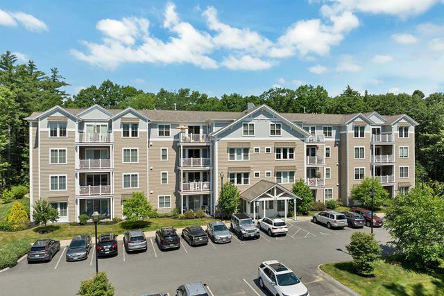 24 Willey Creek Rd Unit 403, Exeter, NH 03833