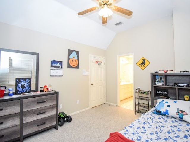 5741 Oso Pkwy, Corpus Christi, TX 78414