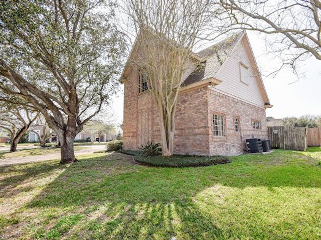 5741 Oso Pkwy, Corpus Christi, TX 78414