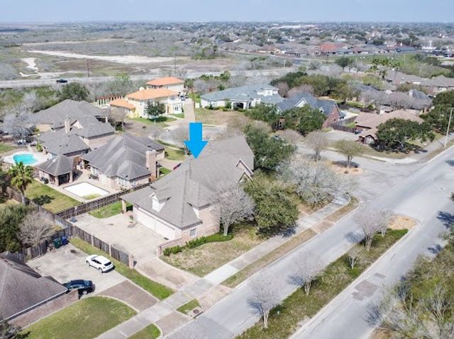 5741 Oso Pkwy, Corpus Christi, TX 78414