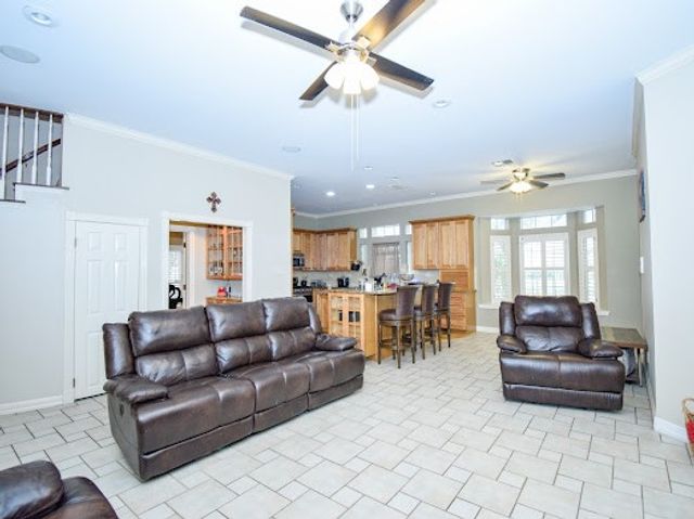 5741 Oso Pkwy, Corpus Christi, TX 78414