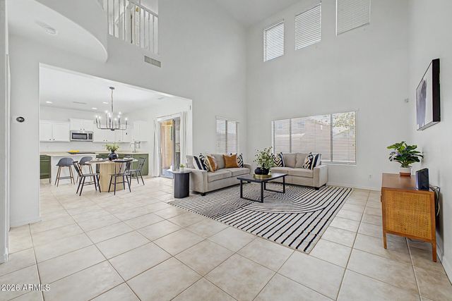 2209 W KATHLEEN Road, Phoenix, AZ 85023