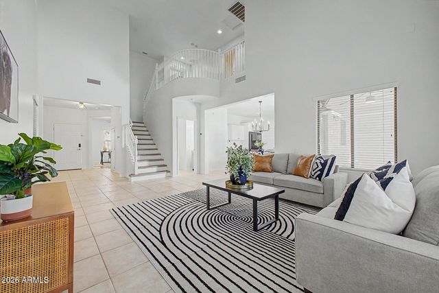 2209 W KATHLEEN Road, Phoenix, AZ 85023