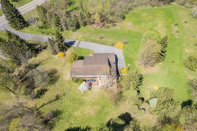 7464 Canton Street, Van Buren, NY 13027