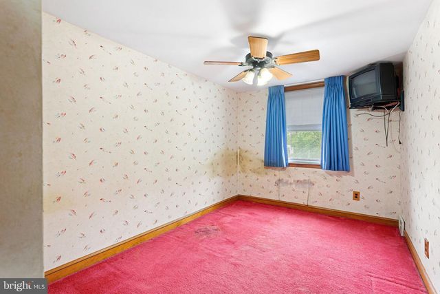 5226 WESTBROOK DR, Clifton Heights, PA 19018