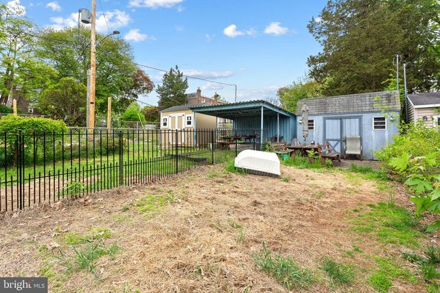 5226 WESTBROOK DR, Clifton Heights, PA 19018