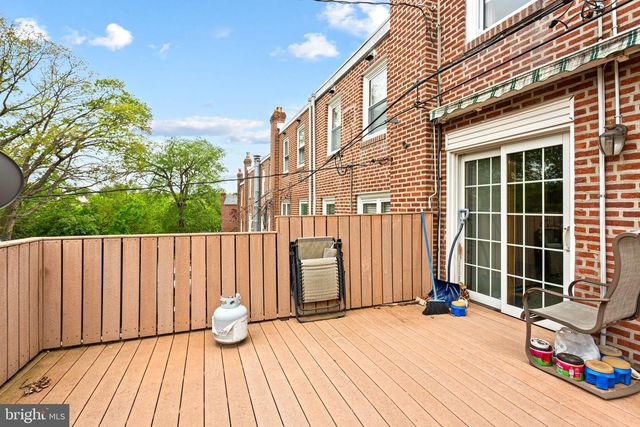 5226 WESTBROOK DR, Clifton Heights, PA 19018