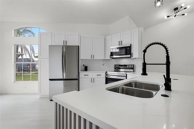 2978 STILLWATER DRIVE, Kissimmee, FL 34743