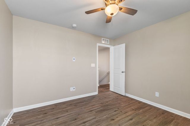 1838 Cascades Drive, Greenfield, IN 46140