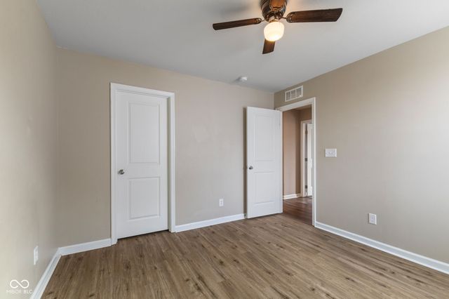 1838 Cascades Drive, Greenfield, IN 46140